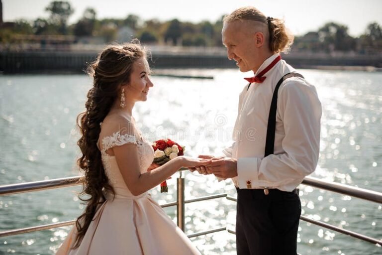 Como Funciona a Licença Casamento e Quem Tem Direito a Ela