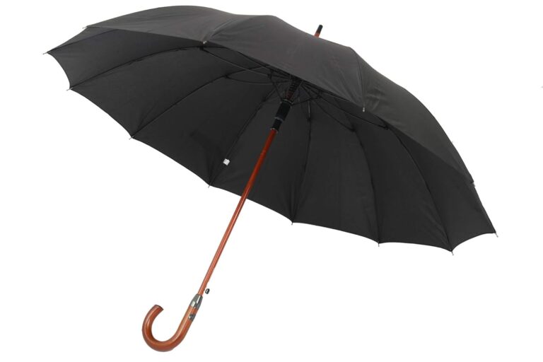Por Que Escolher Um Guarda-Chuva Com Cabo De Madeira é Vantajoso 21 guarda chuva classico com cabo de madeira elegante