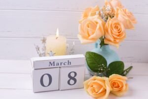 imagem de calendario com flores e vela