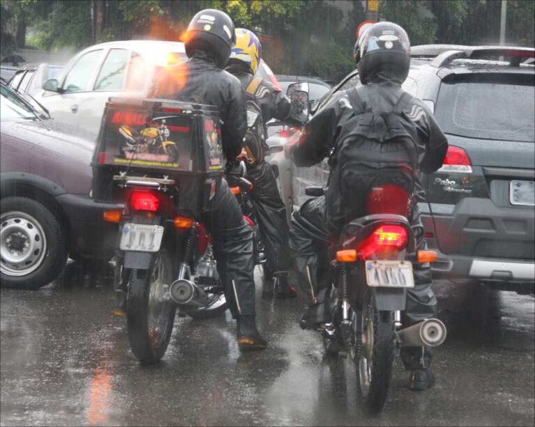 Motoboy Que Trabalha Com Própria Moto Pode Ser CLT Quais Regras Valem 5 Motoboy Que Trabalha Com Própria Moto Pode Ser CLT Quais Regras Valem