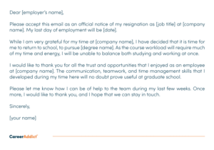 pessoa entregando uma carta de demissao amigavel