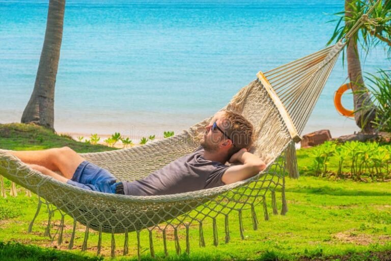 Como Posso Dividir Minhas Férias Para Aproveitar Melhor o Descanso